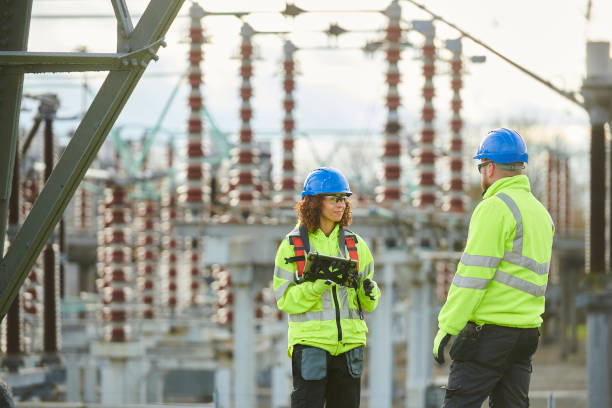 Best 24-Hour Electrician  in Farmingdale, NY