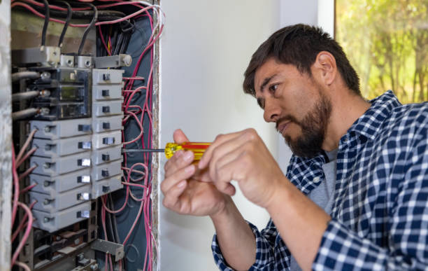Best Electrical Troubleshooting Services  in Farmingdale, NY